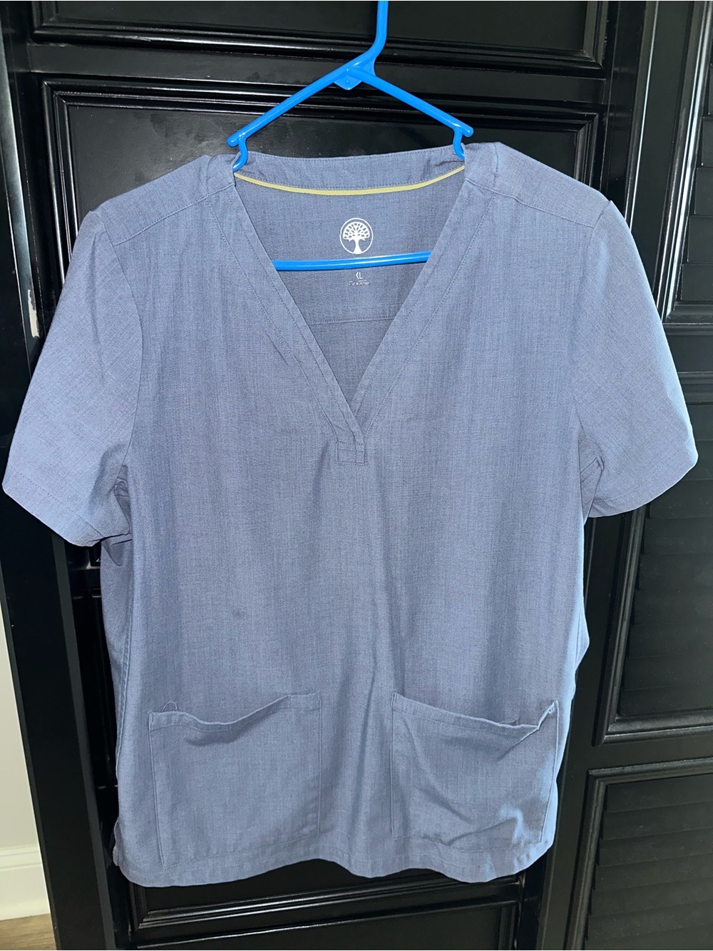 healing hands Light Blue V-Neck Short Sleeve Medical Top